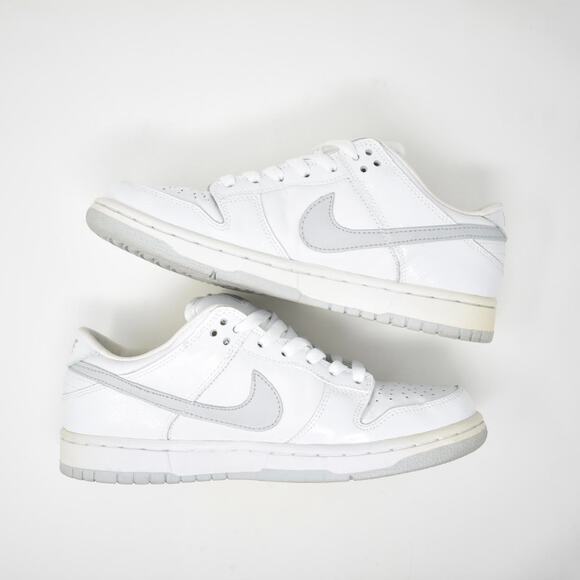 2002 Nike SB Dunk Low Pro B “Patent Leather”